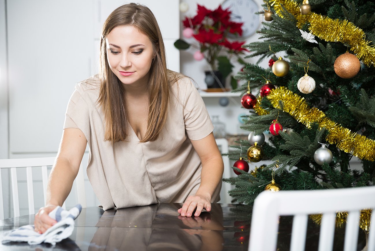 7 Simple and Fast Methods for Cleaning Your House for Christmas - CYCLE | Cleaners made Clean